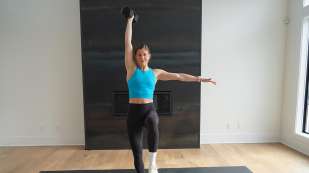 Lindsey Bomgren doing Full Body workout