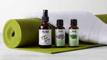 yoga mat spray, essential oils, lavender, towel