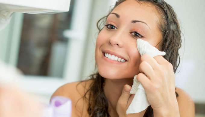 purifying oil cleanser thumbnail