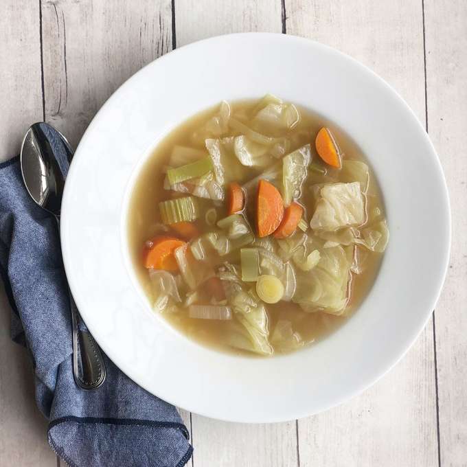 bone broth cabbage soup thumb